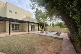 فیلا في السهول 2،السهول 5 غرف 475000 درهم - 14512489