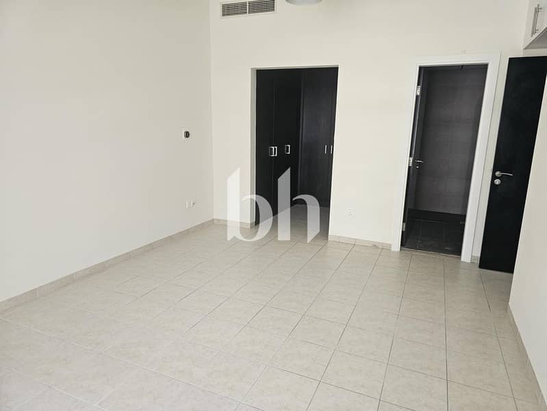 5 images image img
