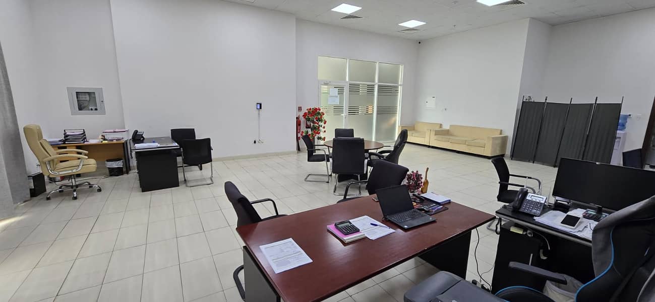 3 office4. jpeg