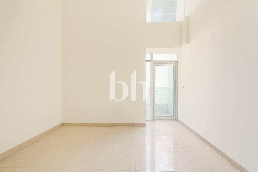 8 Image 0