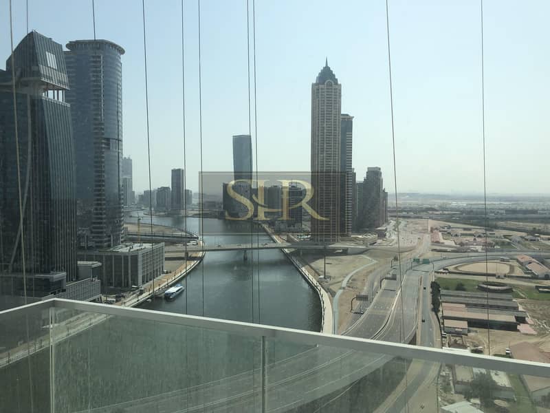 SPACIOUS FULL CANAL VIEW HIGH FLOOR 1B/R+HALL SPACIOUS FULL CANAL VIEW HIGH FLOOR 1B/R+HALL