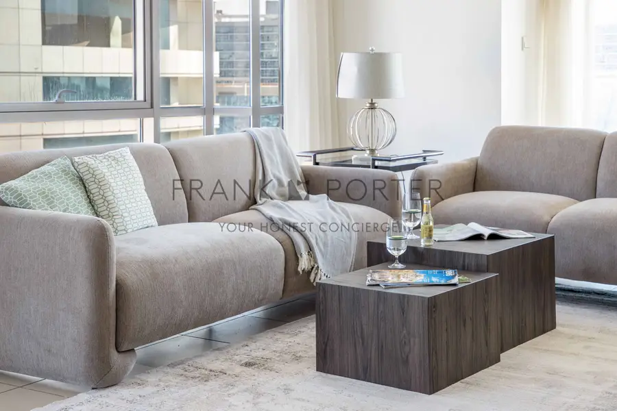 Modern 2BR in Downtown - Close to Dubai Mall | Ideal for Mid-Term Rental, Monthly & Weekely Stays | All Bills Inclusive