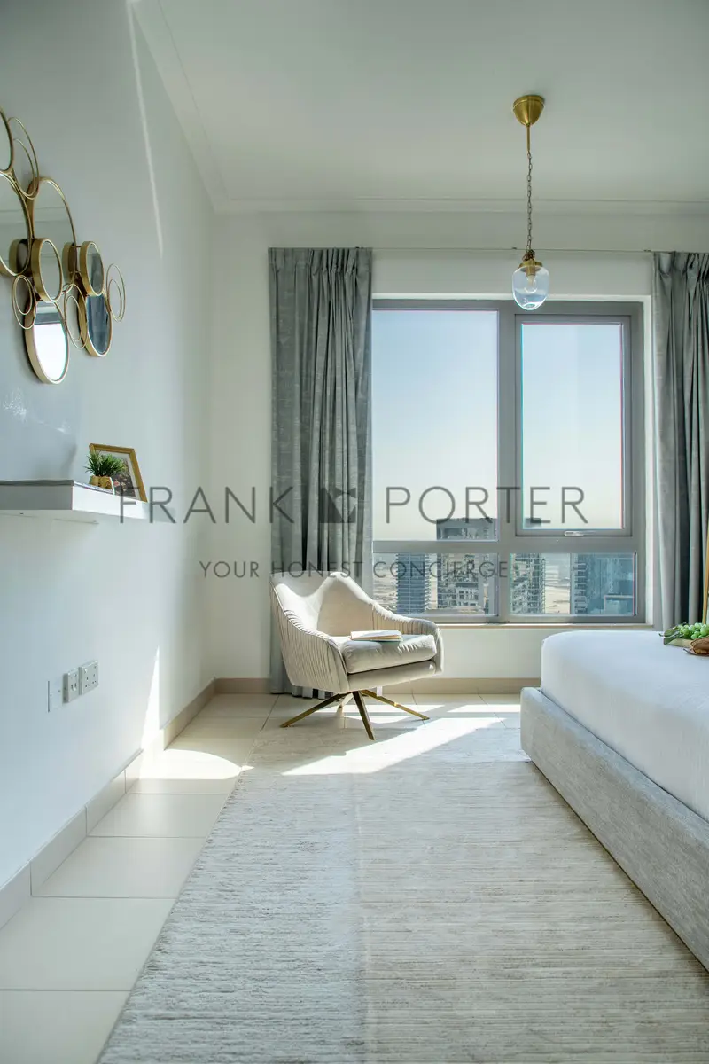 Modern 2BR in Downtown - Close to Dubai Mall | Ideal for Mid-Term Rental, Monthly & Weekely Stays | All Bills Inclusive