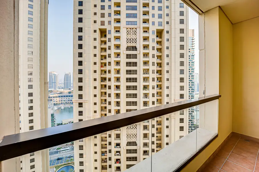 Special Offer: Fabulous Location ! ! Nice and comfy 2 bedroom in JBR