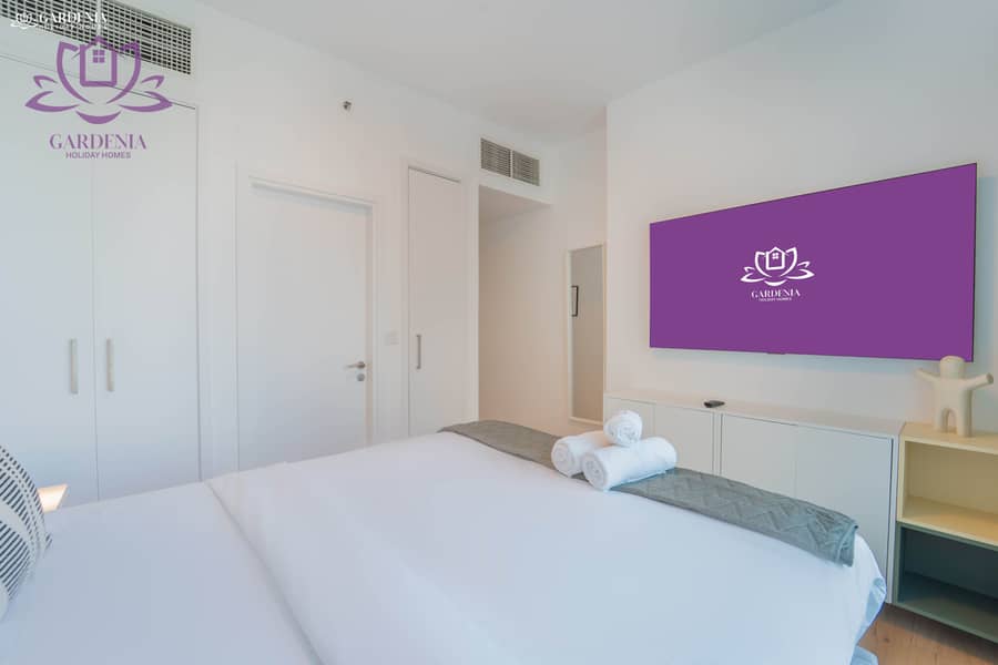 11 BED 1 5. jpg