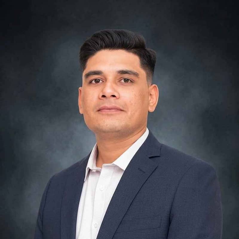 Rishit Vipulbhai Contractor