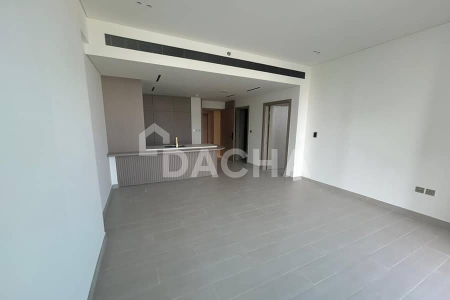 High Floor | Pool View | Tenanted High Floor | Pool View | Tenanted