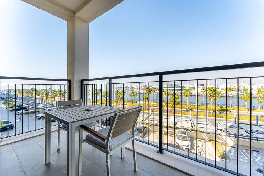15 Balcony (9). jpeg