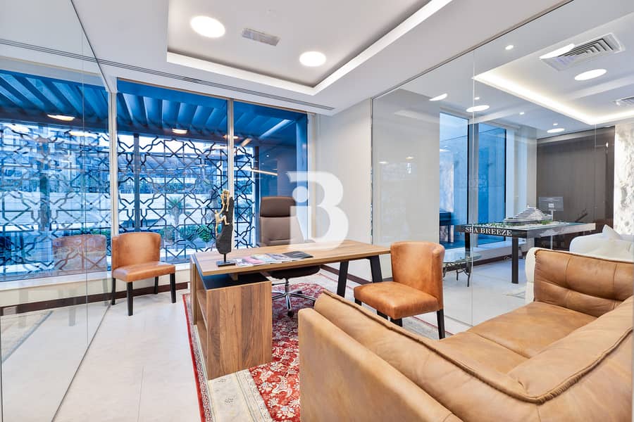 High-end Fitted | 4 Parking | Emaar Square High-end Fitted | 4 Parking | Emaar Square