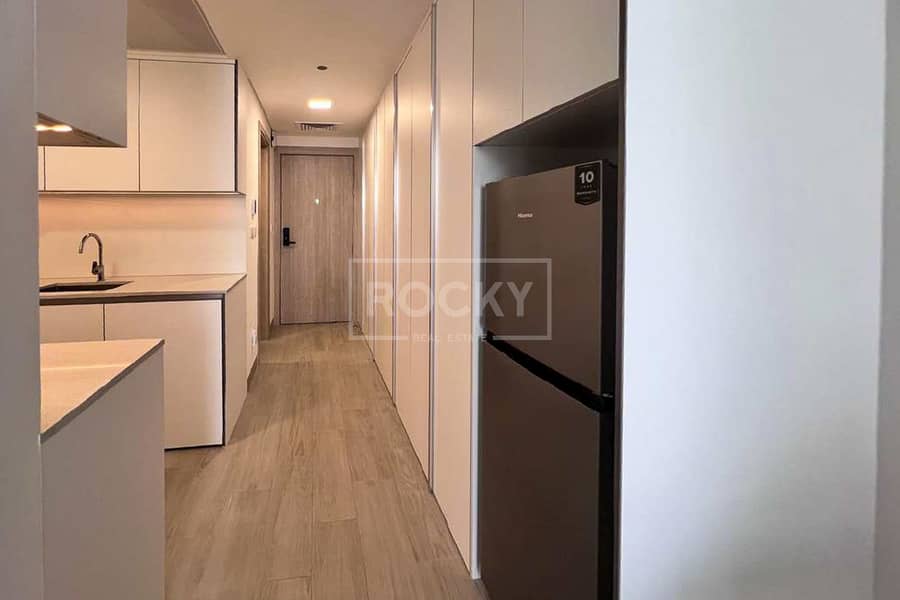 13 Luma 22 Unit 494_Edit for Listing-14. jpg