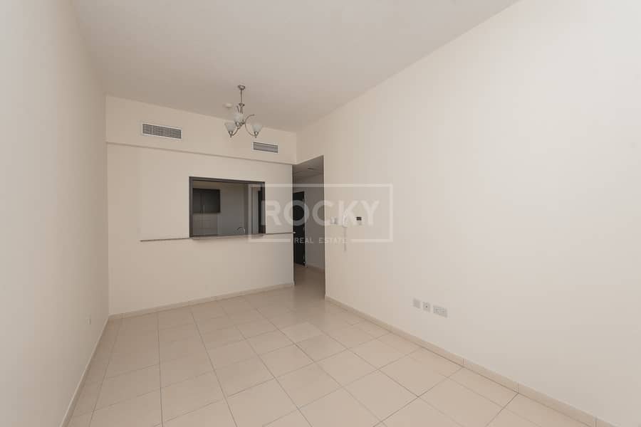 2 Q Point - Ghanima Bldg - 405 1BR WB (3 of 19). jpg