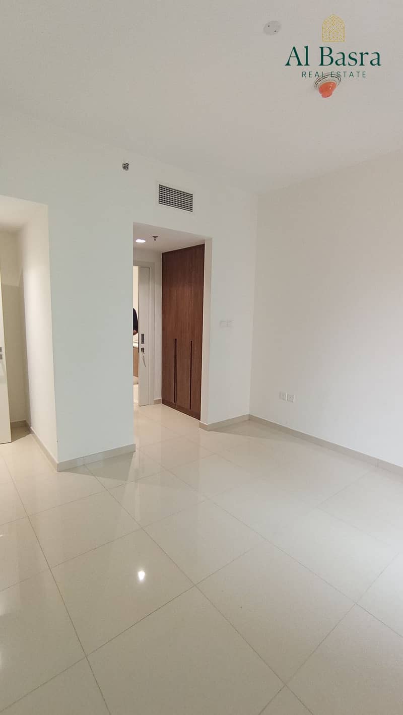 10 fully-equipped-kitchen-uptown-al-zahia. jpg