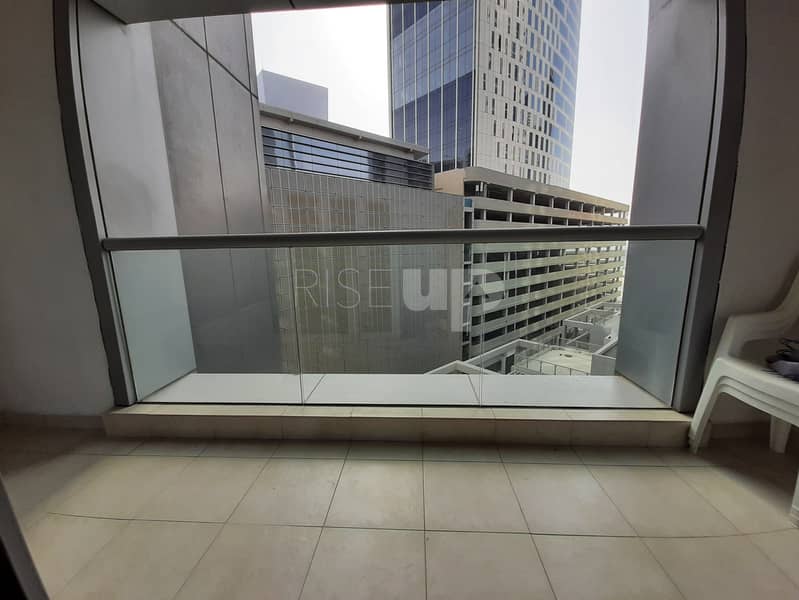 9 Executive Tower 703 (20). jpg