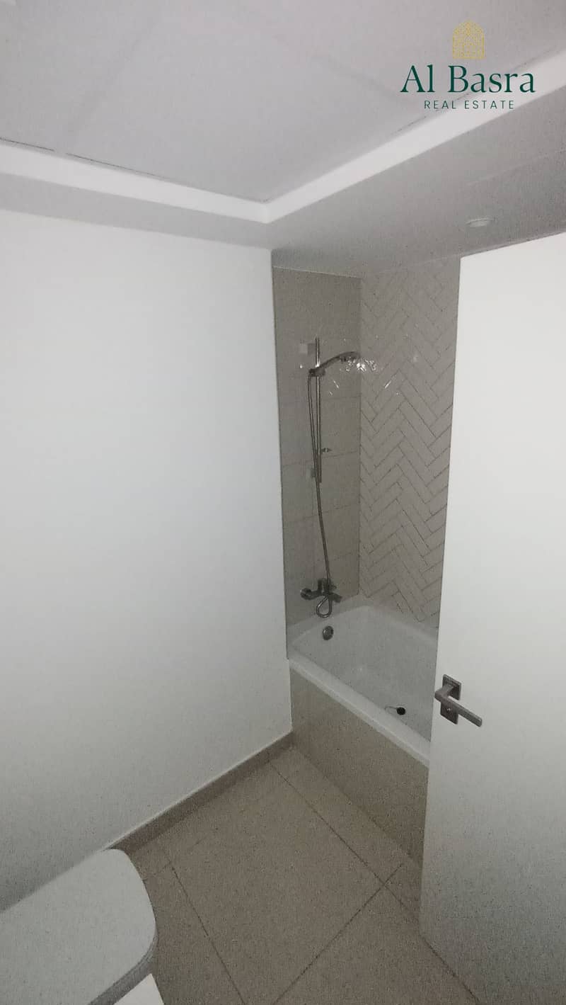 10 modern-kitchen-studio-uptown-al-zahia. jpg