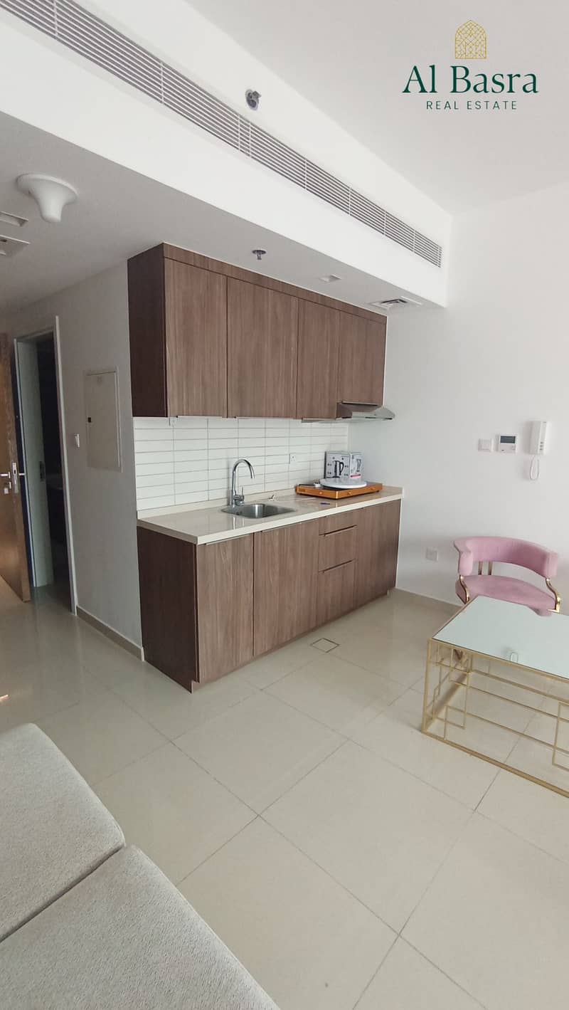 11 studio-apartment-near-city-centre-al-zahia. jpg