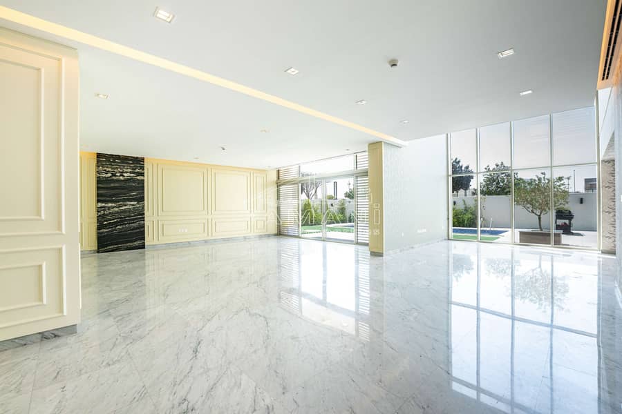 Vacant Contemporary 5BR Close To community Centre - Image 2