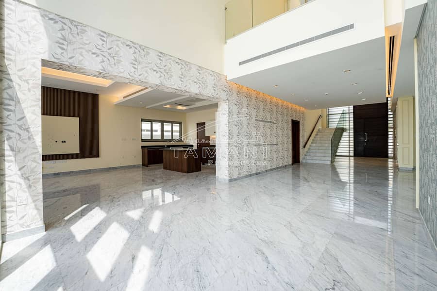 Vacant Contemporary 5BR Close To community Centre - Image 6