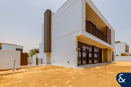 4 Bedroom Villa for Sale in Al Furjan, Dubai - Close to Pool | Large Layout | Huge Plot
