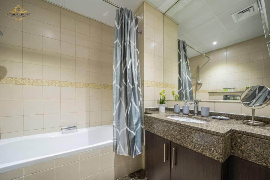 16 DSC01197 copy. jpg