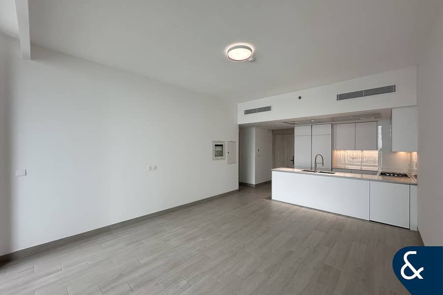 UNDER MARKET VALUE | HIGH FLOOR | 2 BEDROOM UNDER MARKET VALUE | HIGH FLOOR | 2 BEDROOM