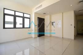 فيلا من 3 غرف نوم | جانوسيا داماك هيلز 2 | شرفة وإطلالة على الصحراء