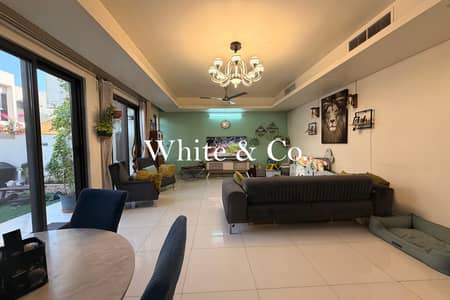 5 habitaciones Townhouse para en Venta en DAMAC Hills 2 (Akoya by DAMAC), Dubai - Casa adosada en DAMAC Hills 2 (Akoya by DAMAC)，Zinnia, 5 dormitorios, 2650000 AED - 14534131