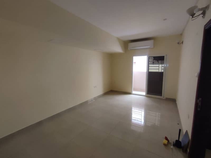 1-Bedroom Apartment for Rent in Al Rashidiya 2, Ajman, 2 Bathrooms, 2 Balconies, Laundry Room, Maintenance by Owner, AED 32K in 4 Payments