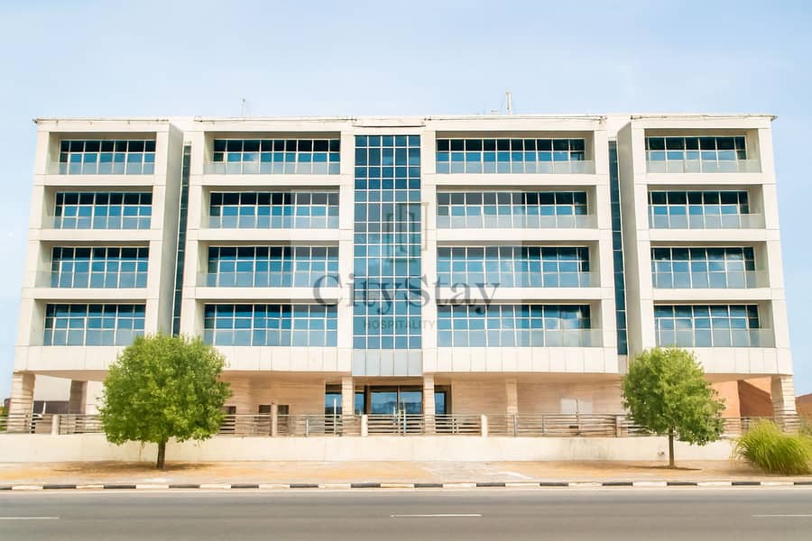 No Comission!!! Amazing Fully Furnished Studio!!!