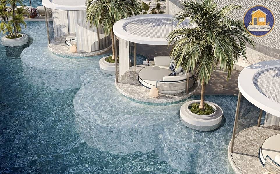 7 pool cabanas. jpg