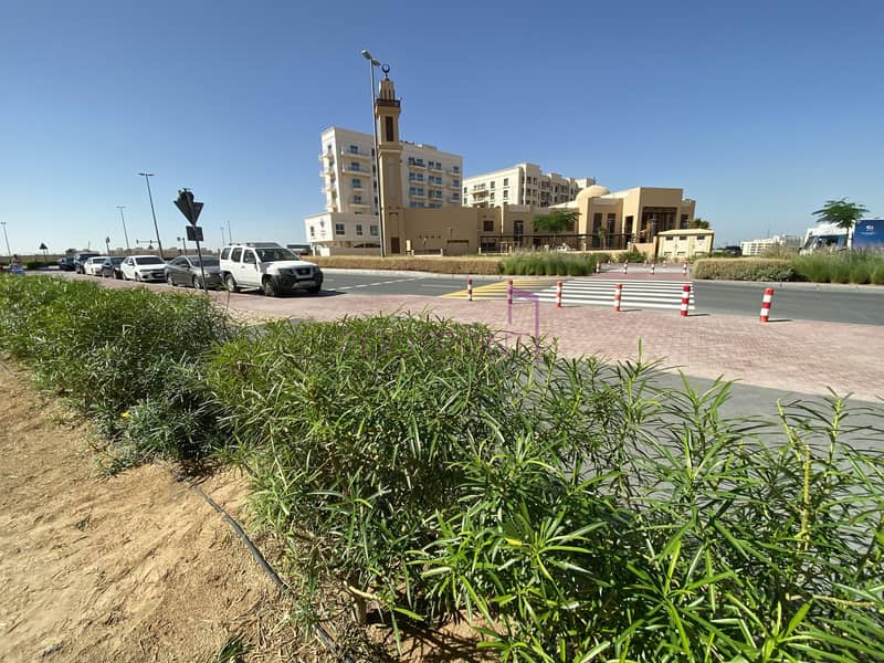 Exclusive ! Brand New 2 BedRoom In Mazaya Exclusive ! Brand New 2 BedRoom In Mazaya