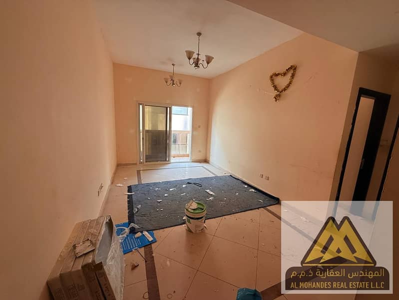 At an excellent price, suitable for everyone, with free maintenance from the owner and central air conditioning in a separate hall.