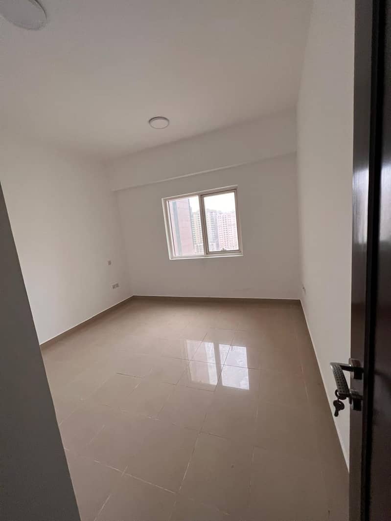 2BR apartment for rent in Al Nahda near Dubai exit, open kitchen, 1 bath, spacious and comfy design, price 45000 AED, 4-5 payments, 2000 deposit!