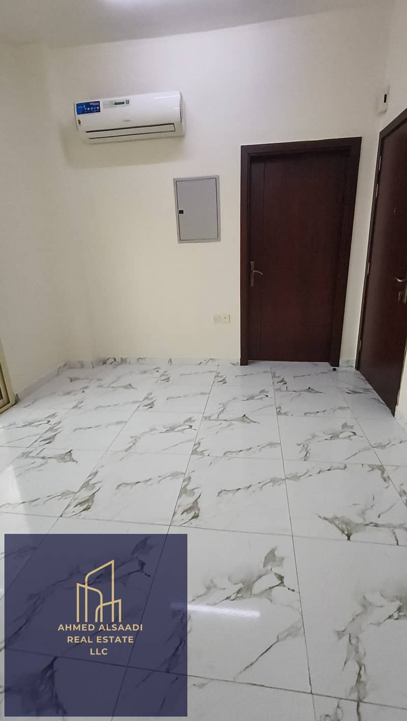 2 bedroom apartment free public parking