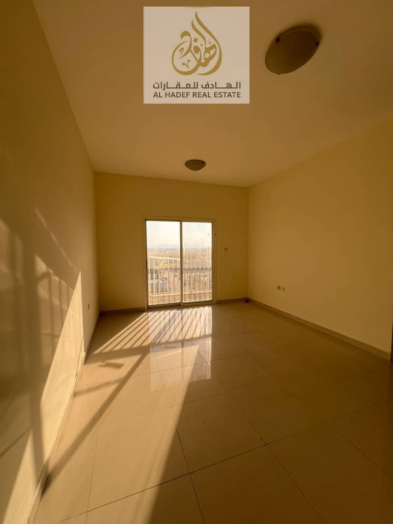 Annual rent in Ajman, Al Nuaimiya 3 area, next to Safeer Mall. The building is for families. One bedroom, living room, separate kitchen, balcony, cent
