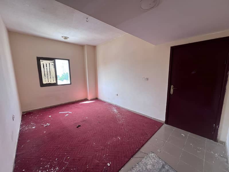 Les plus beaux appartements T2 aux prix les plus bas en location annuelle à Al Nuaimiya, Ajman. Un appartement T2 confortable et bien fini, idéal pou