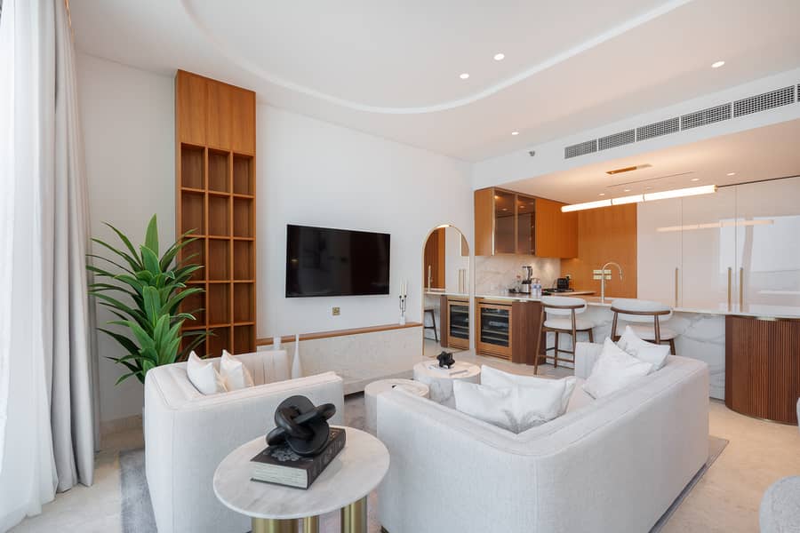 Ultra Luxury 2BD Beachfront & Panoramic Sea Views