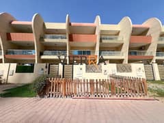 فيلا من طابقين (أرضي + طابقين) | جاهزة للسكن | موقع مميز