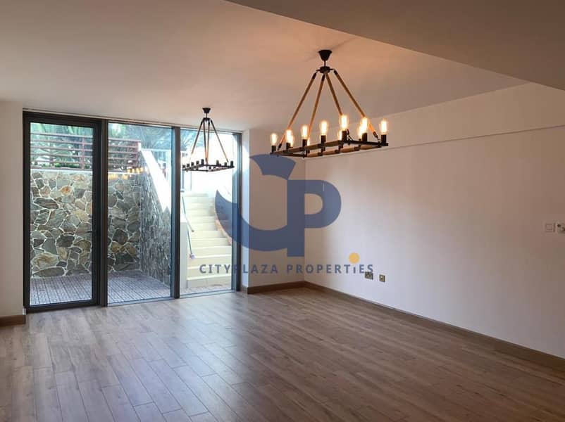 Spacious 1BR APT | Upcoming | Outdoor Patio