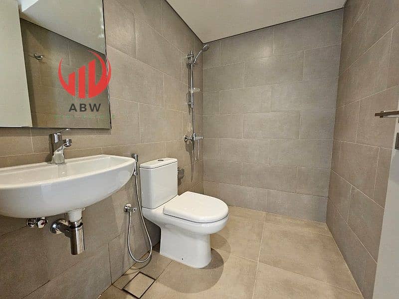 11 WhatsApp Image 2026-03-12 at 21.32. 53. jpeg