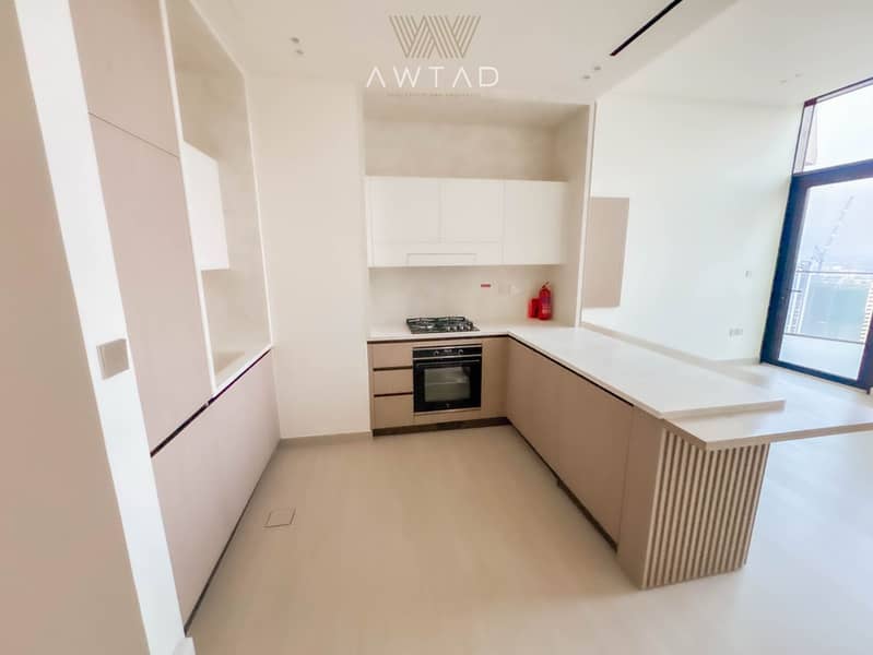 Ready to Move |Brand New| Private Pool I Top Floor