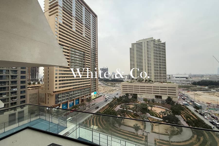 READY NOW | LUXURY BUILDING | GREAT LAYOUT | Bayut.com