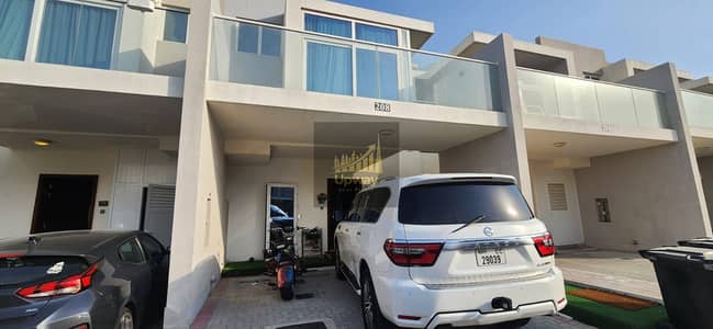 3 Bedroom Townhouse for Sale in DAMAC Hills 2 (Akoya by DAMAC), Dubai - WhatsApp Image 2026-02-16 at 4.46. 28 AM (1). jpeg 3 Bedroom Townhouse for Sale in DAMAC Hills 2 (Akoya by DAMAC), Dubai - WhatsApp Image 2026-02-16 at 4.46. 28 AM (1). jpeg