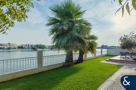 فیلا في معين 5،معين،البحيرات 3 غرف 13700000 درهم - 6253058