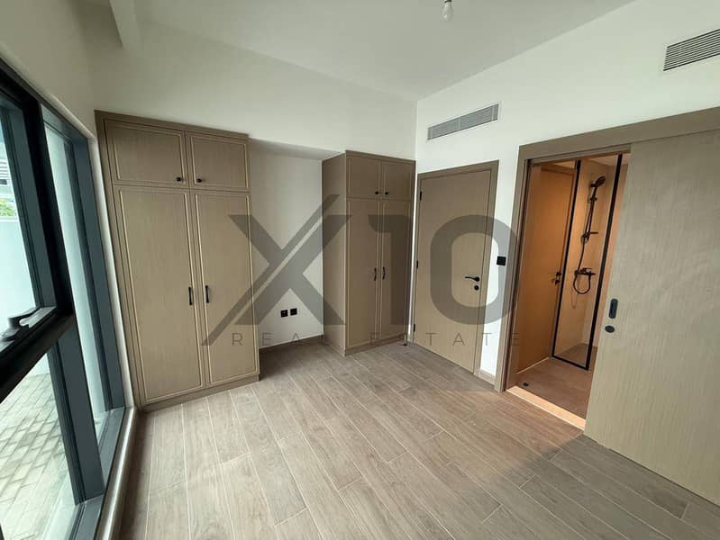 4BR Santorini Townhouse | Near Pool & Green Belt - 10