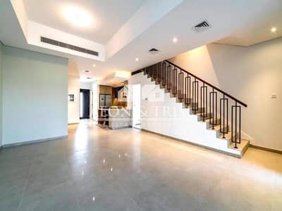 Triplex 4 Bed Maid Triplex 4 Bed Maid