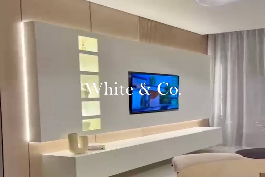 Upgraded/Furnished | High floor |Pool + Gym