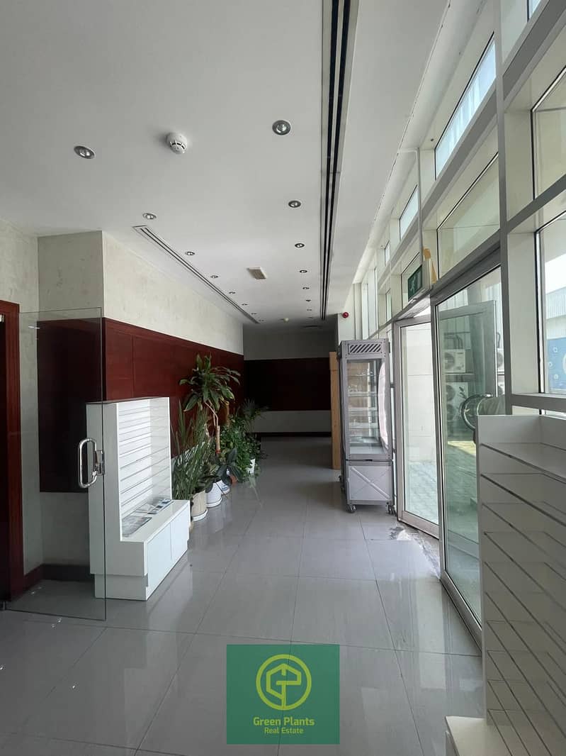 32 Al Mulla Wh 7.5 k -32. jpg