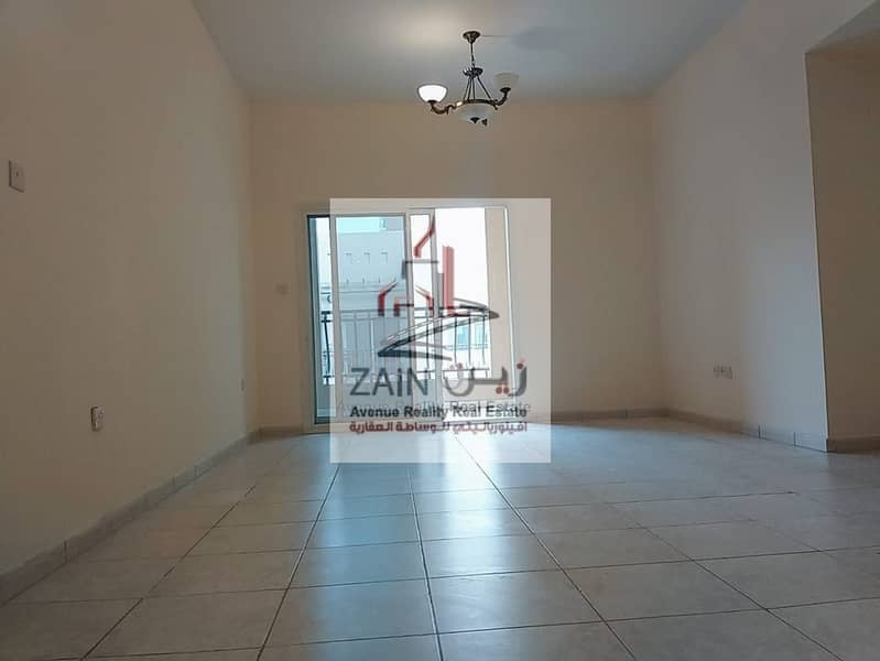 Bright Nice I 1BR Apt I Best Facilitiies I No Extra Chiller I Near Market / Parks