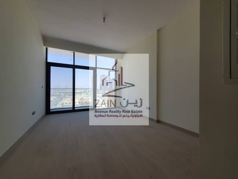 High Class I Studio I Lagoon View I Chiller Free I Best Facilities I Prime in MBR