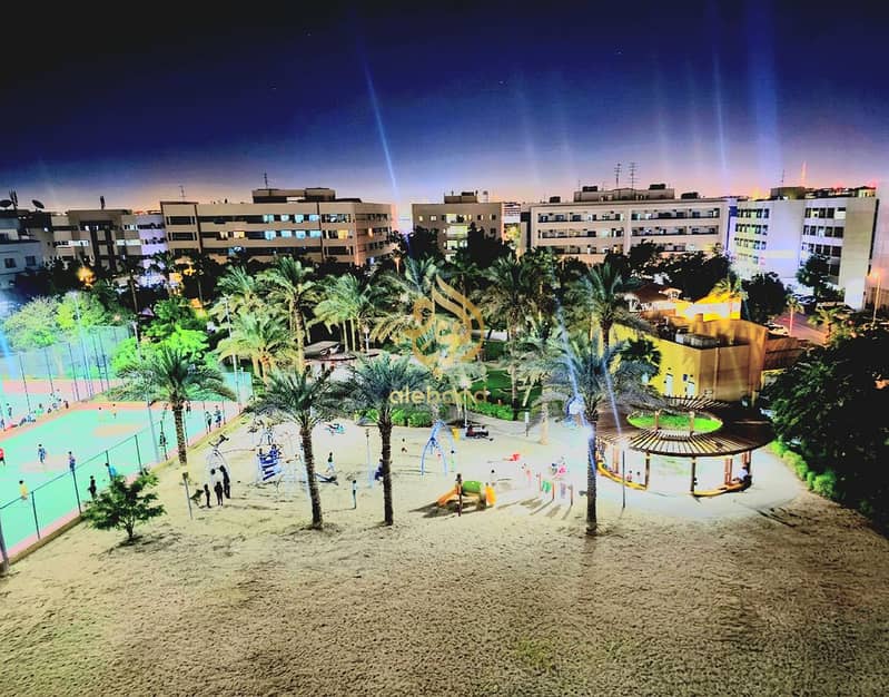 Park Veiw• Closest to Metro • Big size 3bhk + Store/ Landry •Book Now!